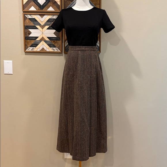 Vintage Ralph Lauren Brown Tweed Wool Herringbone A-Line Skirt size 6 - Picture 1 of 12